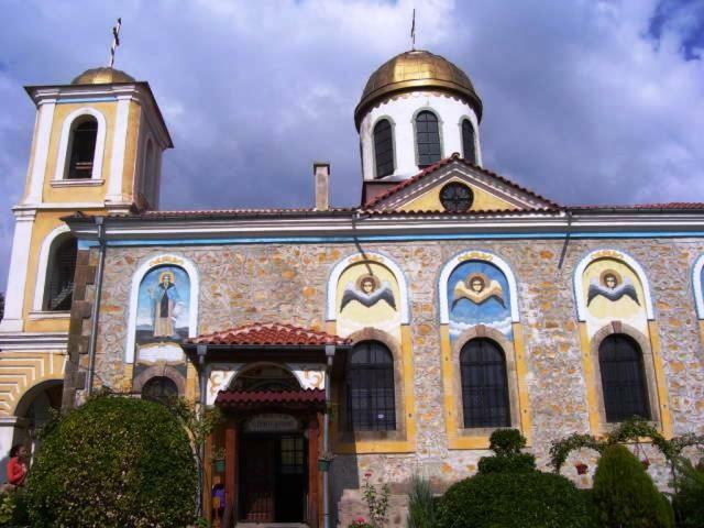 Velkovski Guest House خيساريا المظهر الخارجي الصورة